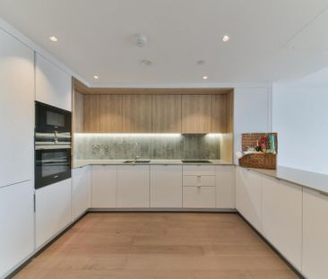 3 bedroom flat to rent - Photo 2