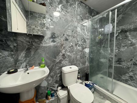 9A THE CRESCENT - Photo 5