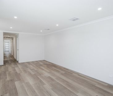 DUAL KEY LIVING - MAIN HOUSE - Photo 3