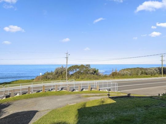 14 Lawrence Hargrave Drive Austinmer NSW - Photo 1