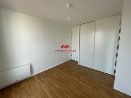 Location Appartement 2 pièces 55m² - Photo 3