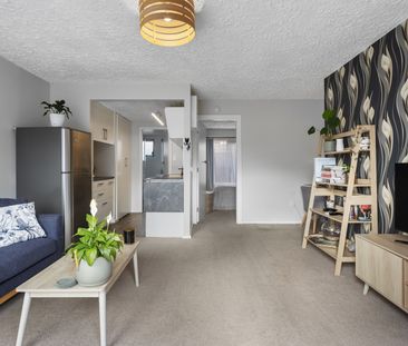 Great location to city centre 1-Bedroom Flat - Photo 3