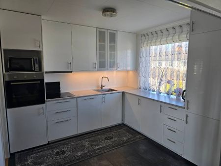 Regnbågsvägen, Ydre - Photo 3