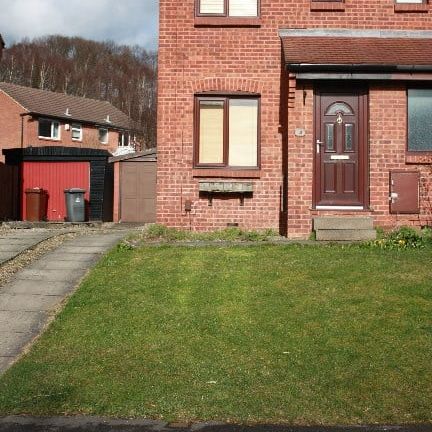 1 Bed Semi-Detached House, Abbeydale Garth, LS5 - Photo 1