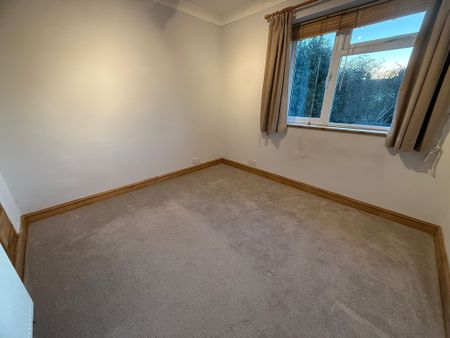 Montgomery Road, Gosport - Photo 5