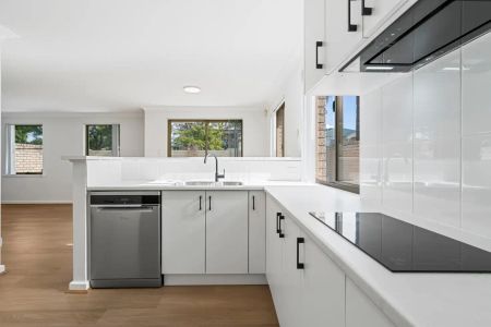 “Applecross Executive Living” - Photo 2