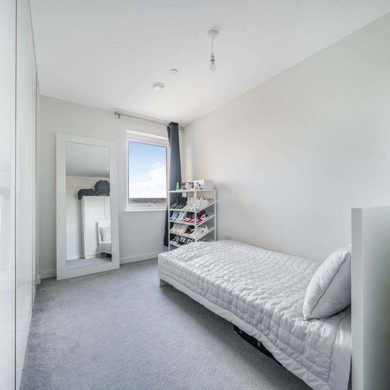 St. Johns Road, New Malden - Photo 1