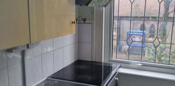 Room in a Shared Flat, Francis Road, E10 - Photo 2