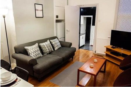 1 bedroom house of multiple occupation to rent - Photo 5