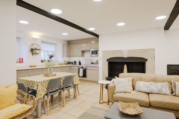 1 bedroom serviced apartment to rent - Photo 1