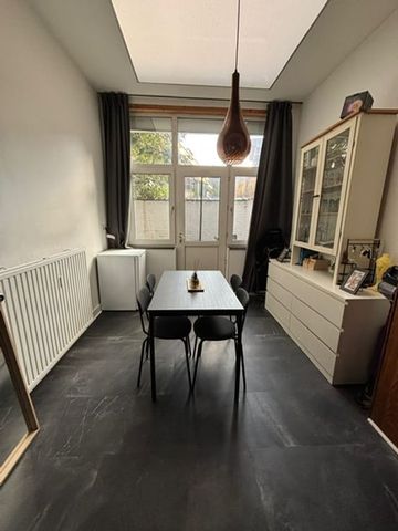 Appartement te huur - Foto 2