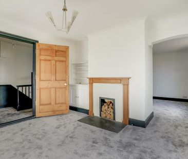 5 bedroom semi-detached house to rent - Photo 4