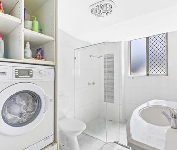 Unfurnished 1 Bedroom 1 Bathroom Unit In A Small Boutique Building!. - Photo 5