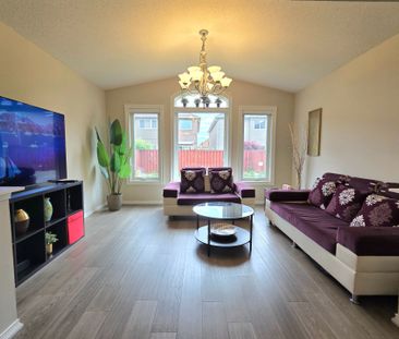 For Lease - 7314 Cork Tree Row, Mississauga, Ontario - Photo 1