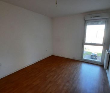 Nous vous proposons à la location un appartement de standing situé ... - Photo 4