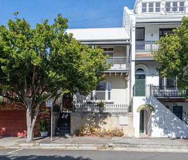 Enjoy whale watching from your balcony from this rare two bedroom terrace at 'The Hill' - Photo 1