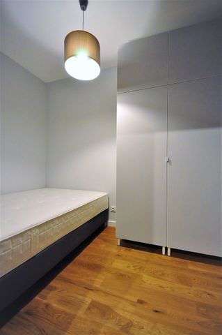 Kawalerka z sypialnią, balkonem i garażem. 27.1 m² - Фото 2