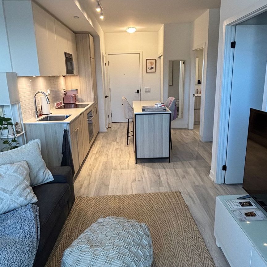 For Lease - 215 Lakeshore Road Unit# 337, Mississauga, Ontario - Photo 1