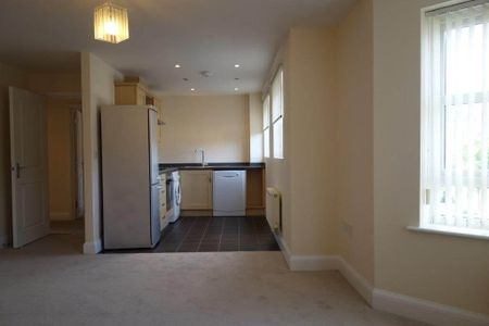 2 bedroom Apartment to rent - Photo 4