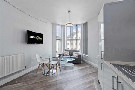 Ford Park Road, Plymouth - Photo 2