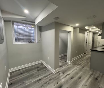 For Lease - 97 COBRIZA Crescent, Brampton, Ontario - Photo 3