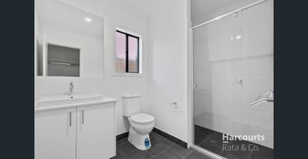 Space, Style & Effortless Living! - Photo 3