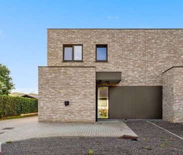 Huis te huur in Lummen voor € 1.350 met 3 slaapkamers - Photo 2