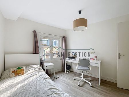 Location Appartement 4 pièces 82m² - Photo 4