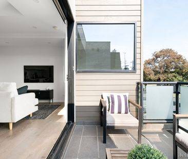 102 Wilmoth Street, Thornbury - Photo 2