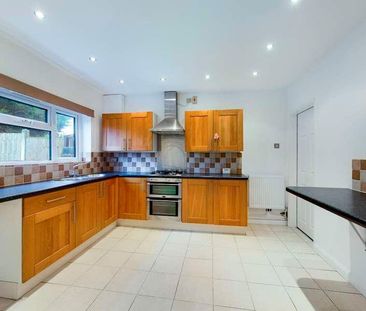 Magdalen Road, Blurton, Stoke-on-trent, ST3 - Photo 5