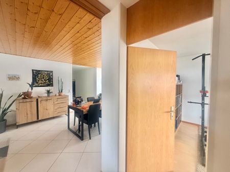 Appartement traversant de 3 pièces avec balcon et ascenseur - Foto 3