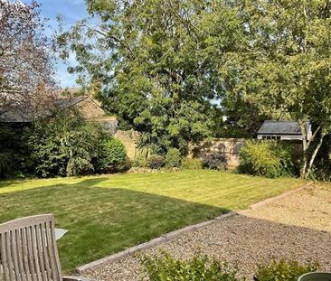 Warmington - Photo 5