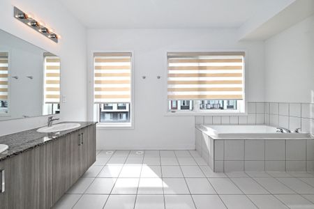 For Lease - 101 William Duncan Road, Toronto, Ontario - Photo 3
