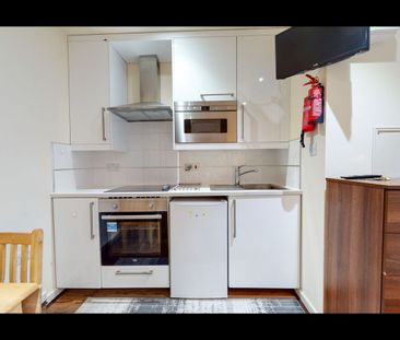 Studio Flat, Willesden Green, NW2 - Photo 5
