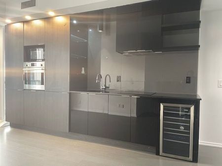 For Lease - 70 Temperance Street Unit# 4412, Toronto, Ontario - Photo 5