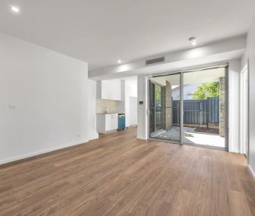 Contemporary Family Living in an Exclusive Woden Valley Setting - Photo 1