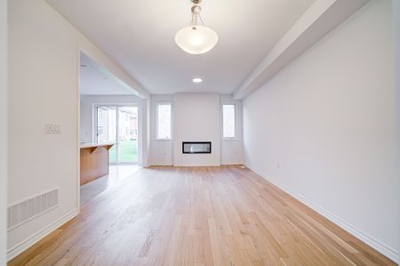 For Lease - 3149 Meadowridge Drive, Oakville, Ontario - Photo 5