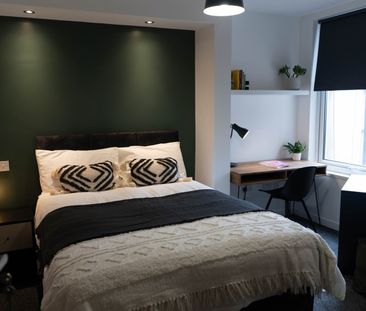 6 Bed Terraced House, Jubilee Drive, L7 - Photo 5