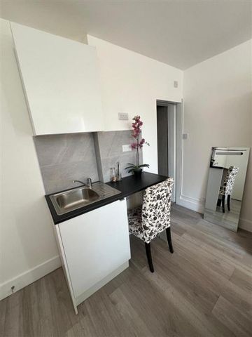 1 bedroom terraced house to rent - Photo 2