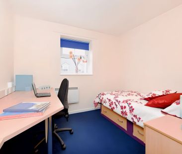 Ensuite - Gold - Photo 2