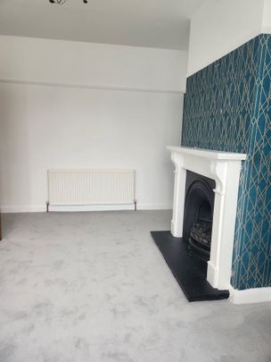 3 Bed Semi-Detached House, Bourne Close, B13 - Photo 1