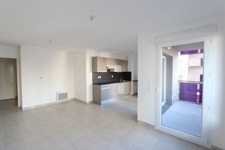 Location Appartement 3 pièces 60m² REZE 44400 - Photo 2