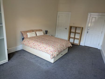 Room in a Shared Flat, Sauchiehall Street, G2 - Photo 2