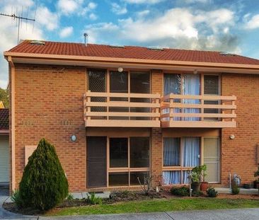 Comfortable and Convenient Townhouse Living - Photo 2