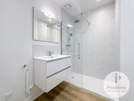 Location Appartement 4 pièces 48m² - Photo 5