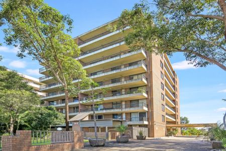 Spacious two bedroom apartment - Photo 4