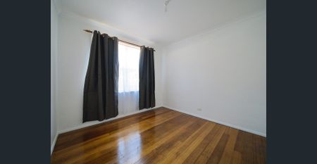 3 Bedrooms Plus 2 Living rooms - Photo 5