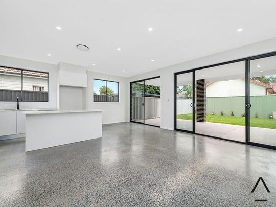 Perfect Family home - Photo 1