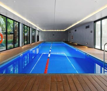 AMAZING Private 1 Bedroom 1 Bathroom Apartment with Balcony! - Photo 5