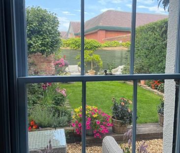 Park Avenue, Ormskirk, , UK - Photo 6